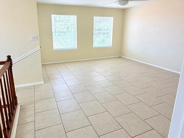 6125 Rosetree Pl NE — Photo 27