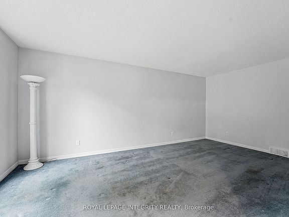 5th image of 2133 Lenester Ave