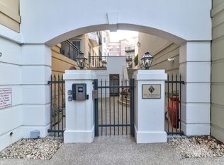 498 Albemarle Rd UNIT 301, Charleston, SC 29407