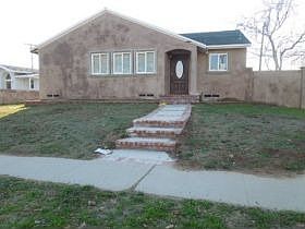 1st image of 19507 Entradero Ave