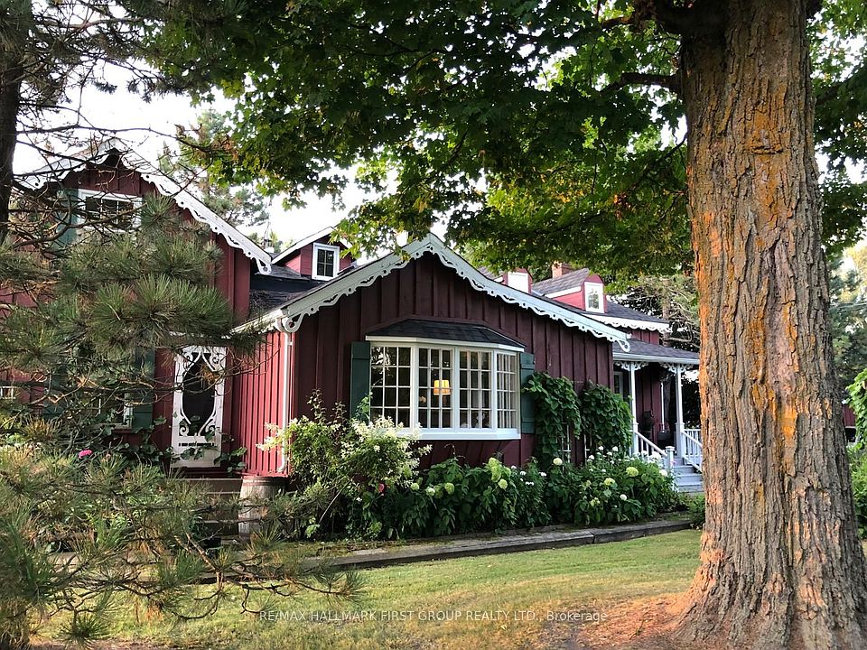1st image of 130 Myrtle Rd E