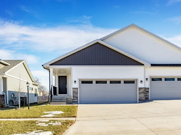 6579 NE 11th Ct, Des Moines, IA 50313