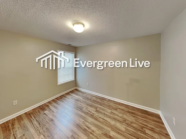 7134 Ravenwood Ln — Photo 13