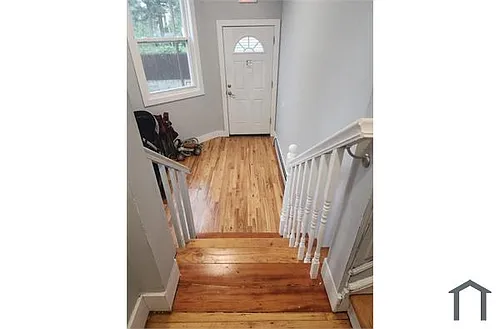 325 N Broadway #2C Photo 1