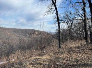 Majestic Heights Ln, Lansing, IA 52151