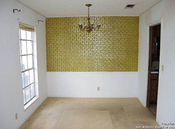3rd image of 9607 Five Forks St