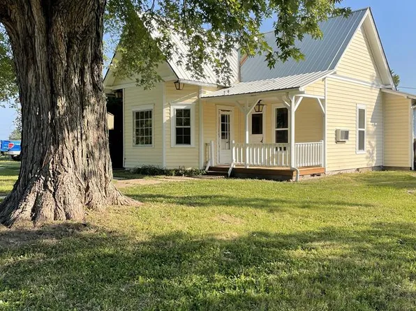214 Clinton Ave, Gibbs, MO 63540