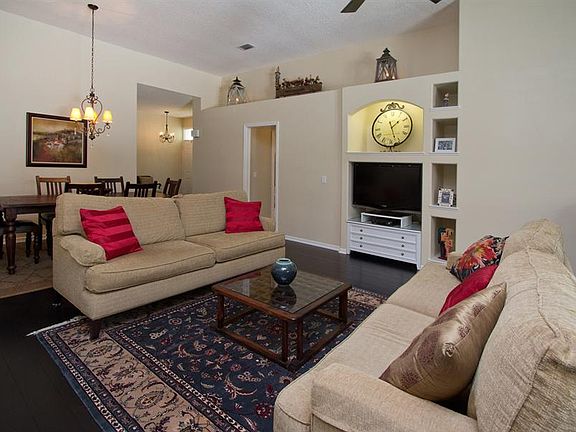 4th image of 407 Foxhill Dr