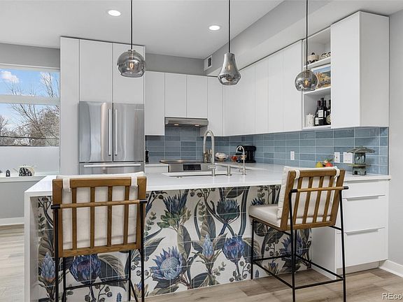 2nd image of 402 W Baseline Road #H