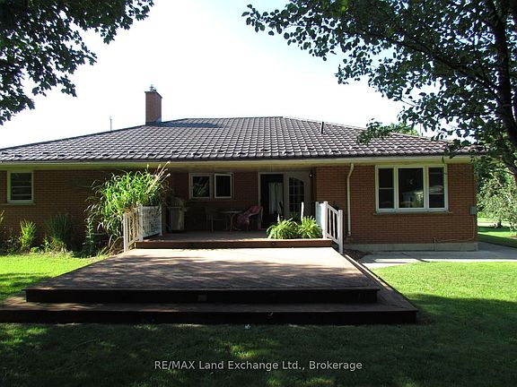 4th image of 115 Browns Ln