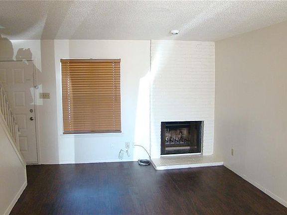 2nd image of 2802 Wimbledon Ct APT D