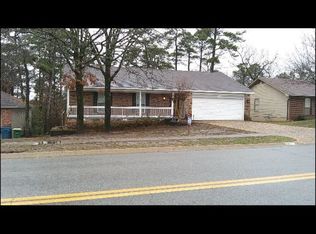 3916 Sam Peck Rd, Little Rock, AR 72223