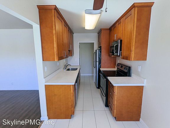 5th image of 1114 Hopkins Ave #7A