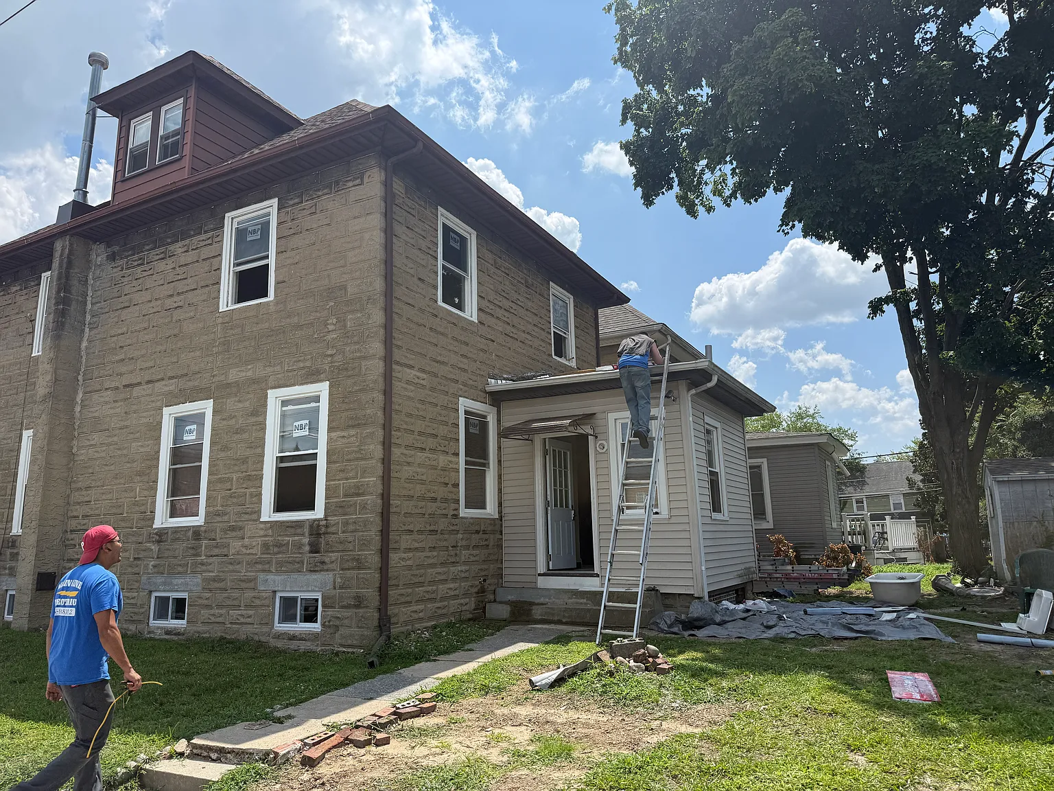 4 bed, 1.5 bath, 1800 sqft, $2,900 — Photo 3