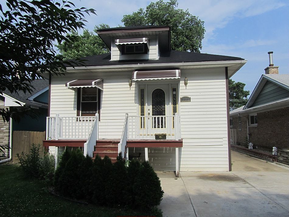 1st image of 1411 N 32nd Ave