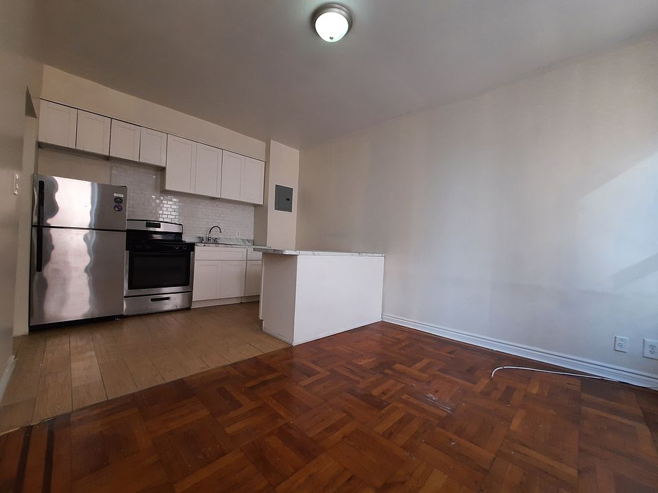 1st image of 4109 9th Ave #108