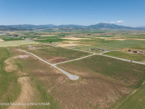 7 Vista Hls, Freedom, WY 83120