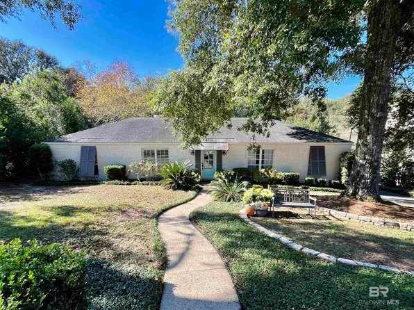 451 Ridgelawn Dr W, Mobile, AL 36608