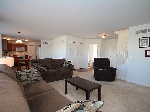 5th image of 28922 Betsy Dr