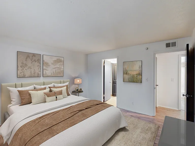Windsong Apartments — Photo 8