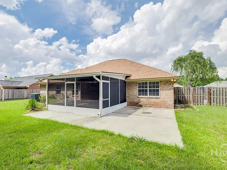 119 Mill Ct — Photo 39