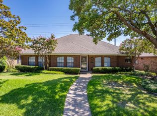 4002 Dome Dr, Addison, TX 75001