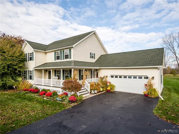 13961 W Bacon Rd, Albion, NY 14411
