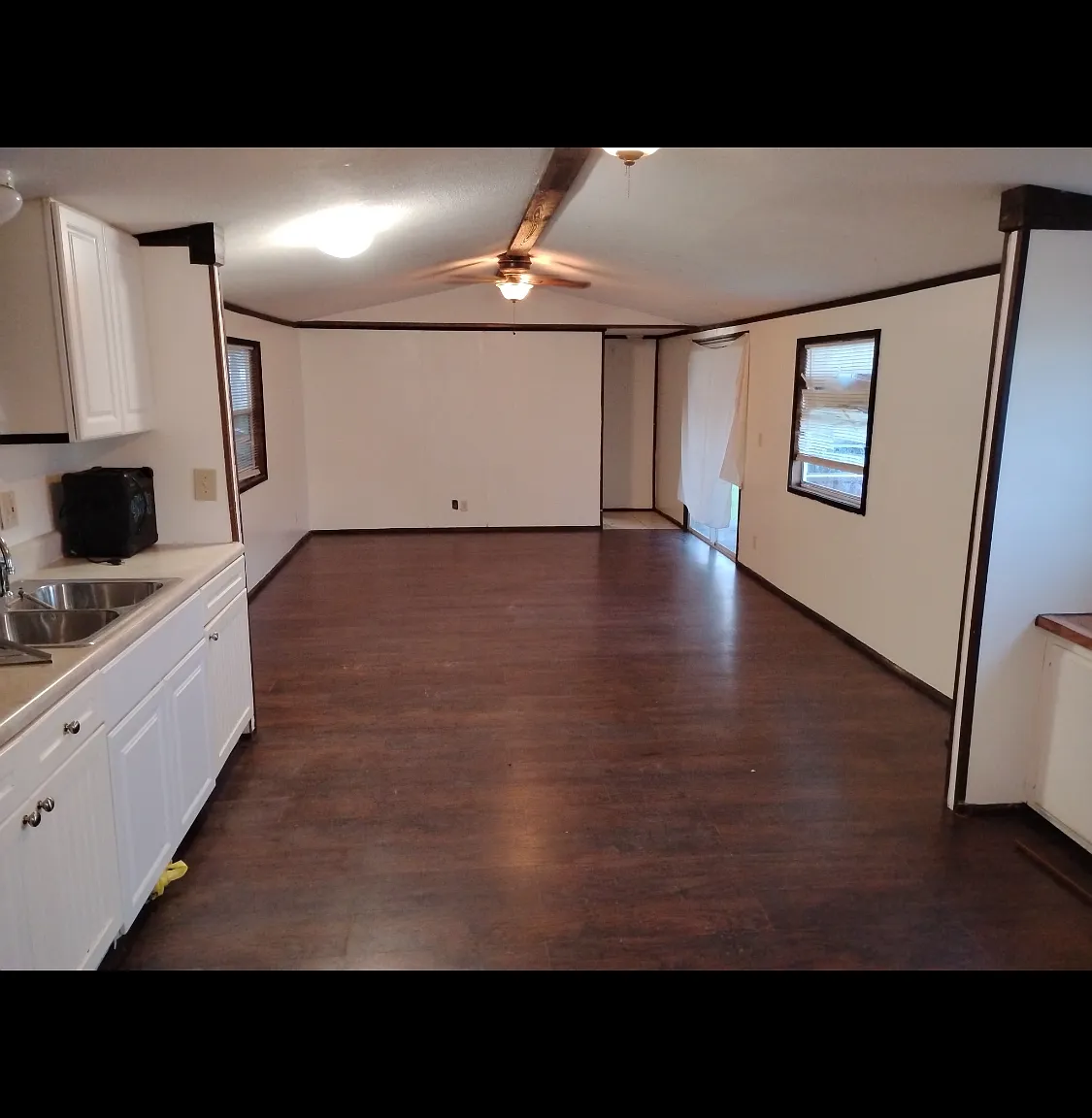 2 bed, 1095 sqft, $1,000 — Photo 3