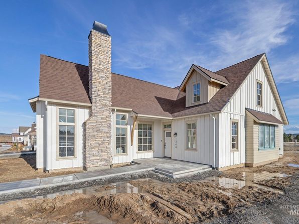 1544 Picotee Circle Juniper, Moscow, ID 83843