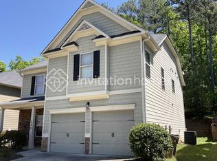 526 Crestmont Ln, Canton, GA 30114