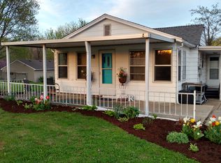 416 Timberlan Rd, Metamora, IL 61548