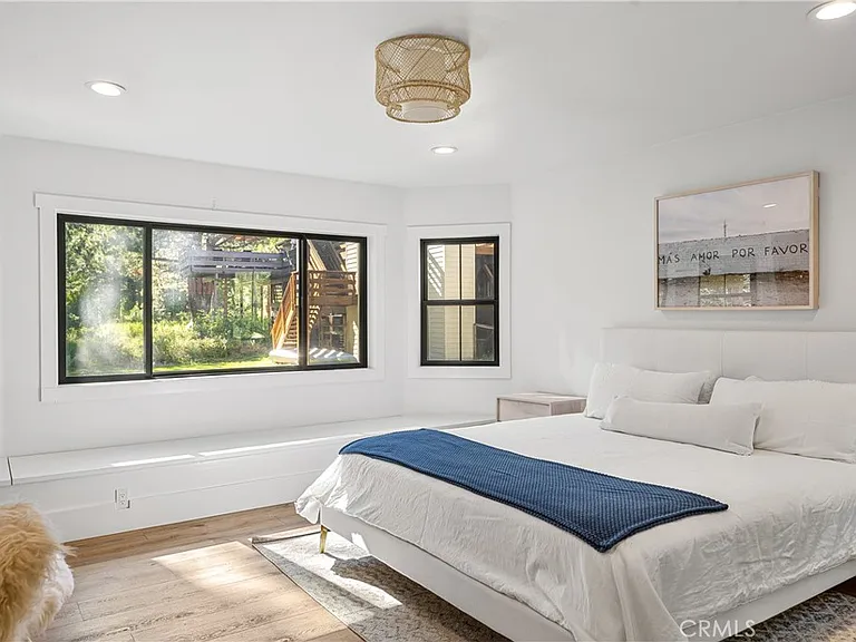 595 N Waterford Ave — Photo 24