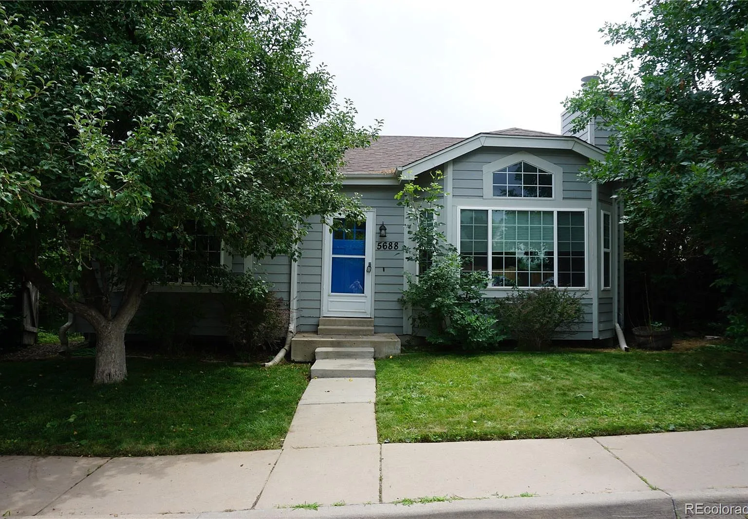 2 bed, 1.0 bath, 777 sqft, $2,375 — Photo 1