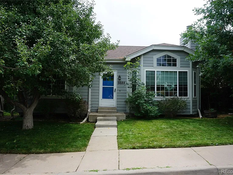 5688 E Melody Ln — Photo 1