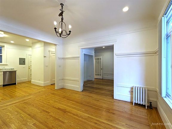 4th image of 3892 Sacramento St APT 2