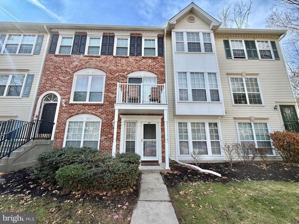 44 Cheverny Ct