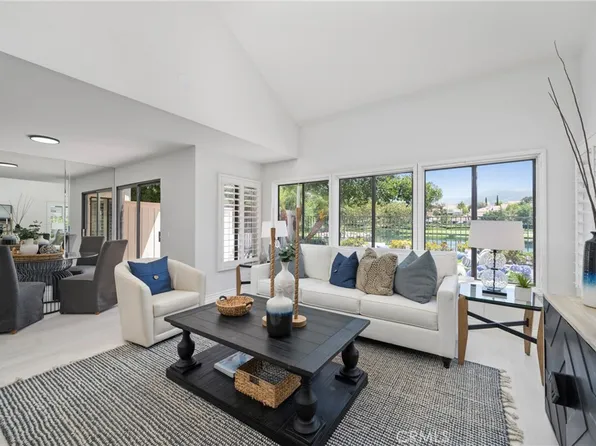 16 Vista Lago #22, Rancho Santa Margarita, CA 92688