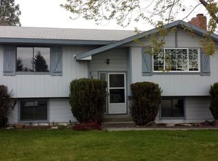 7523 N Lidgerwood St, Spokane, WA 99208