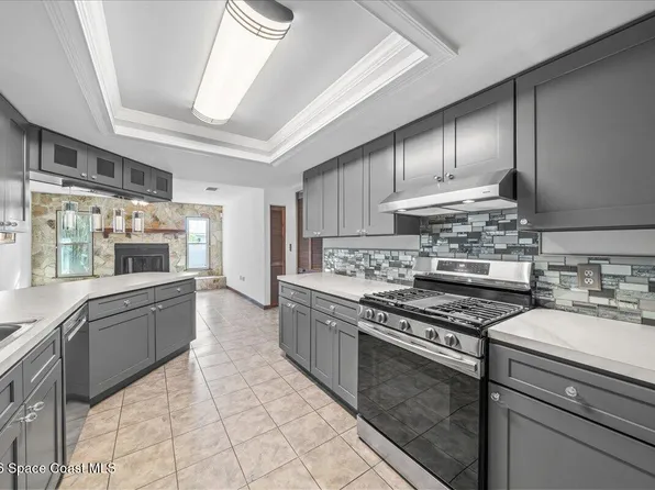 365 Sheridan Ave, Satellite Beach, FL 32937