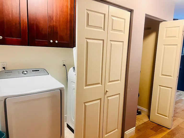 Washer/Dryer available for use. Located on the 2nd floor behind closable Laundry area doors. Host will provide Laundry Soap, Fabric Softener and Dryer sheets. There will be an Iron & Ironing board available for use in the adjacent supply closet.