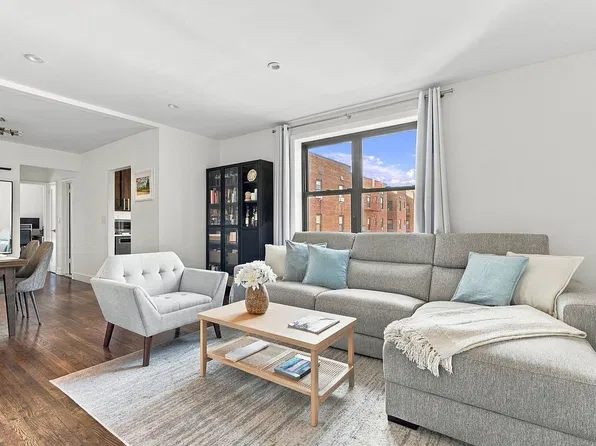 88-09 Northern Blvd #506, East Elmhurst, NY 11369
