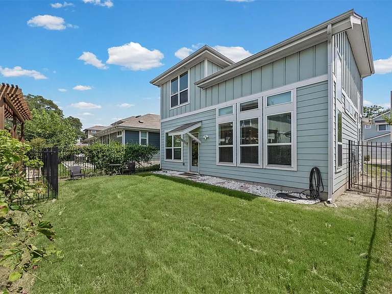 1408 Homespun Rd — Photo 19