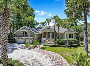 2 Long Brow Rd, Hilton Head Island, SC 29928