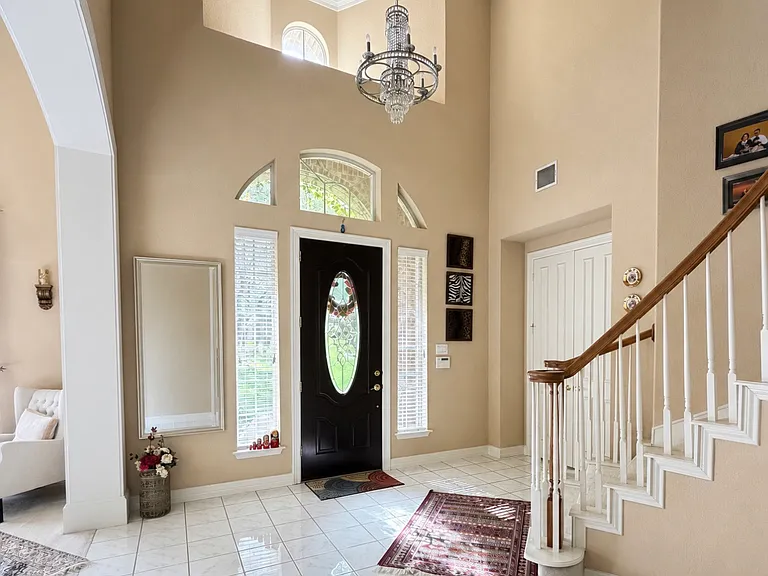 7537 Steeple Dr — Photo 8