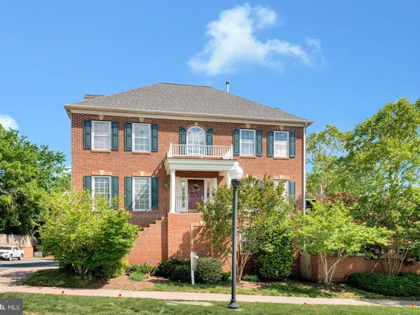 6531 Washington Blvd, Arlington, VA 22205