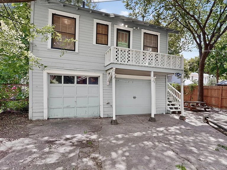 4205 Avenue B #GARAPT — Photo 4