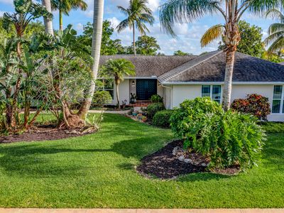 4786 Richmond Mews, Haverhill, FL, 33415