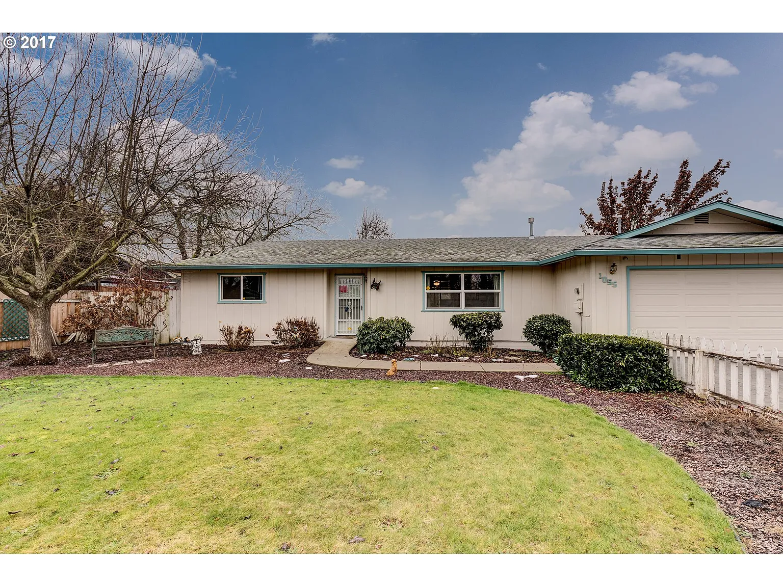 1055 Omaha Dr photo 1