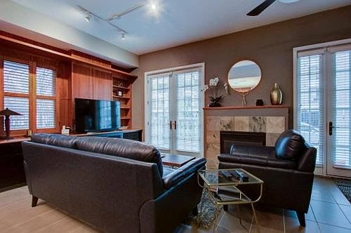 2nd image of 1950 N Logan St APT 108