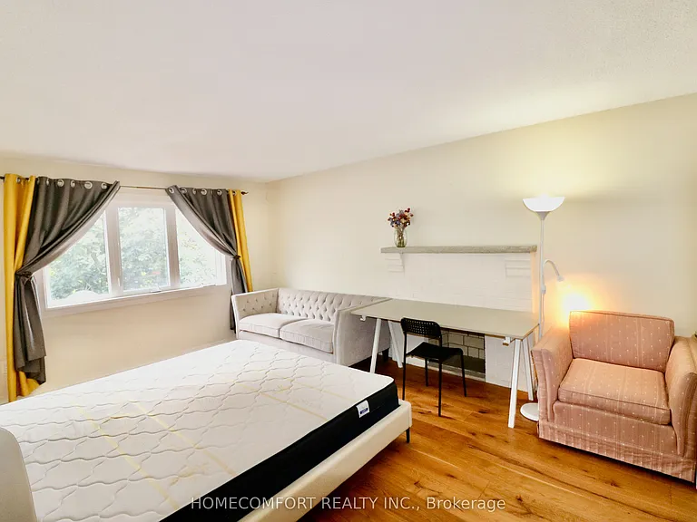 12 Banbury Ct — Photo 19